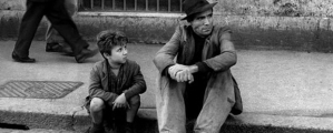 Still from Bicycle Thieves (De Sica, 1948)
